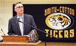 BJ Curry during Hall of Fame induction 