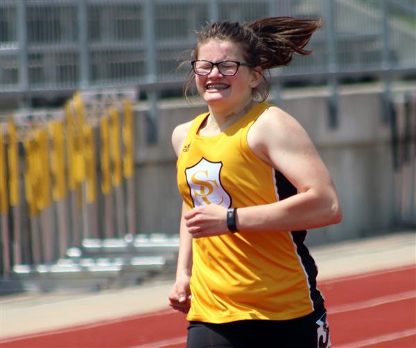  Senior track athlete Ashley Fisher